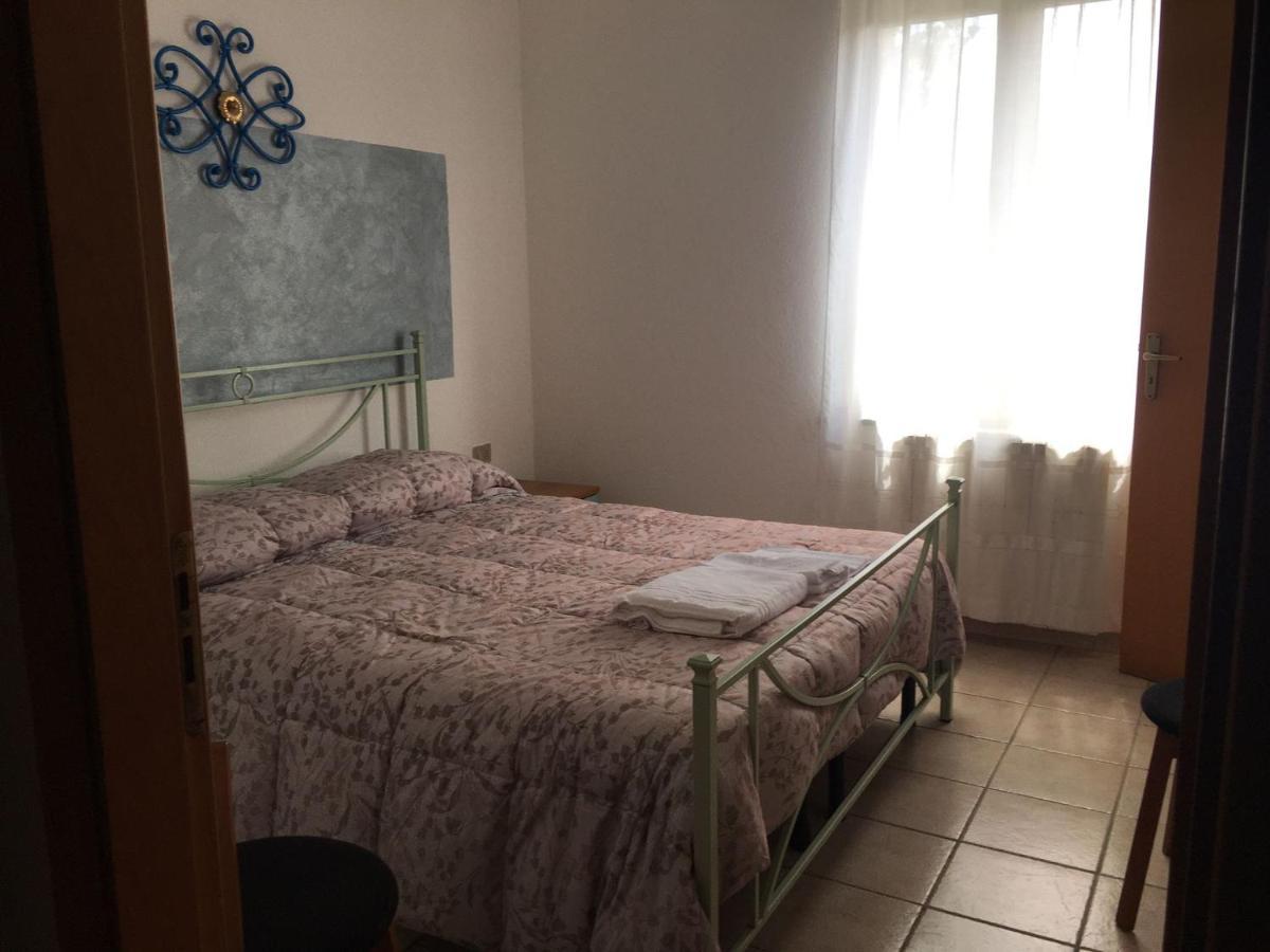 Azienda Agrituristica S'Argalasi - B&B - Affittacamere Loc S'Argalasi Austis エクステリア 写真
