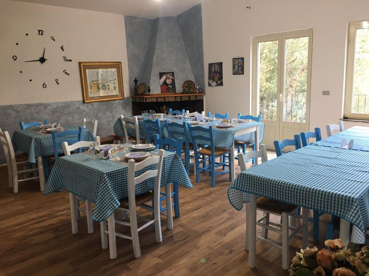 Azienda Agrituristica S'Argalasi - B&B - Affittacamere Loc S'Argalasi Austis エクステリア 写真